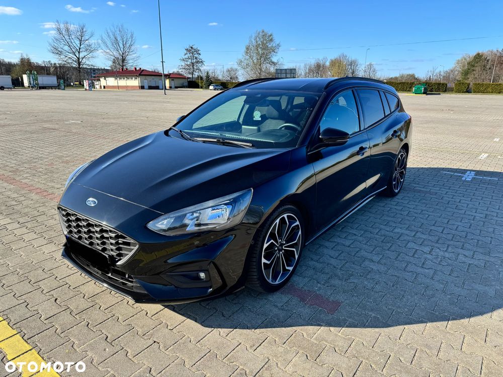 Ford Focus - 1
