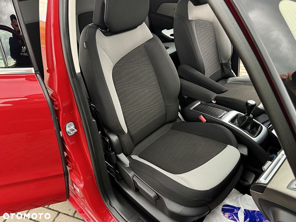 Citroën C4 Picasso e-HDi 115 Business Class - 29