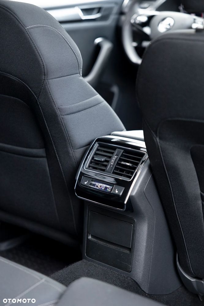 Skoda Superb 2.0 TSI 4x4 Scout DSG - 16