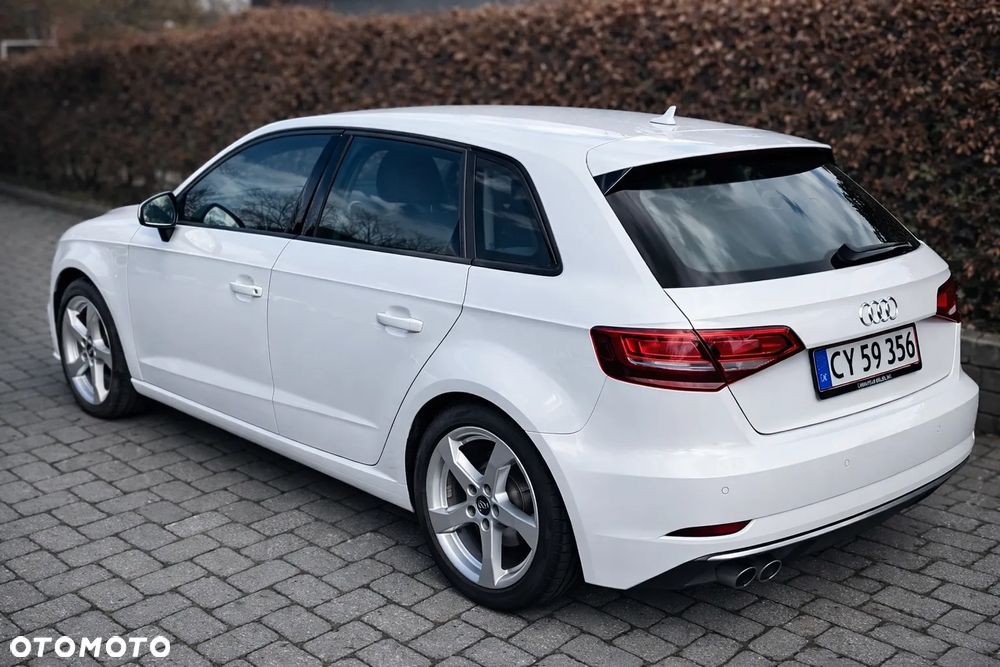 Audi A3 Sportback 2.0 TDI S tronic design - 2