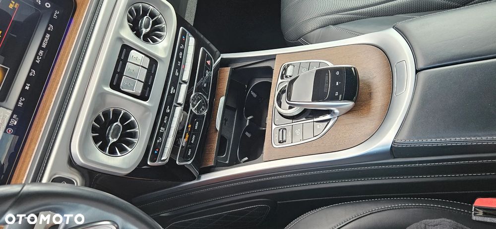 Mercedes-Benz Klasa G 500 Stronger Than Time Edition - 25