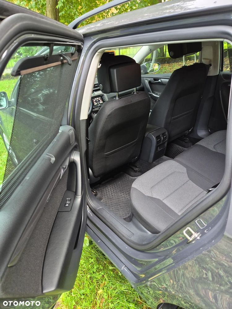 Volkswagen Passat 2.0 TDI 4Mot Comfortline - 12