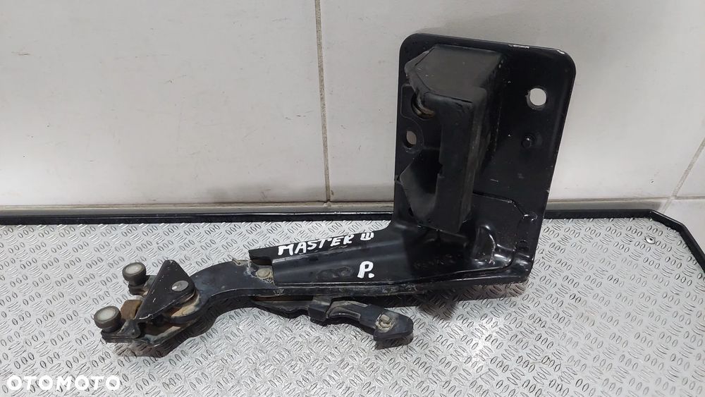 ROLKA DRZWI PRAWYCH PRZESUWNYCH DOLNA RENAULT MASTER III MOVANO R2016 NR 745963412R - 1