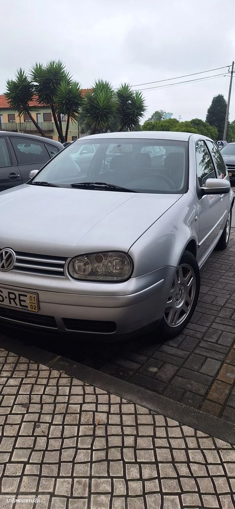 VW Golf 1.9 TDi 25 Anos - 1