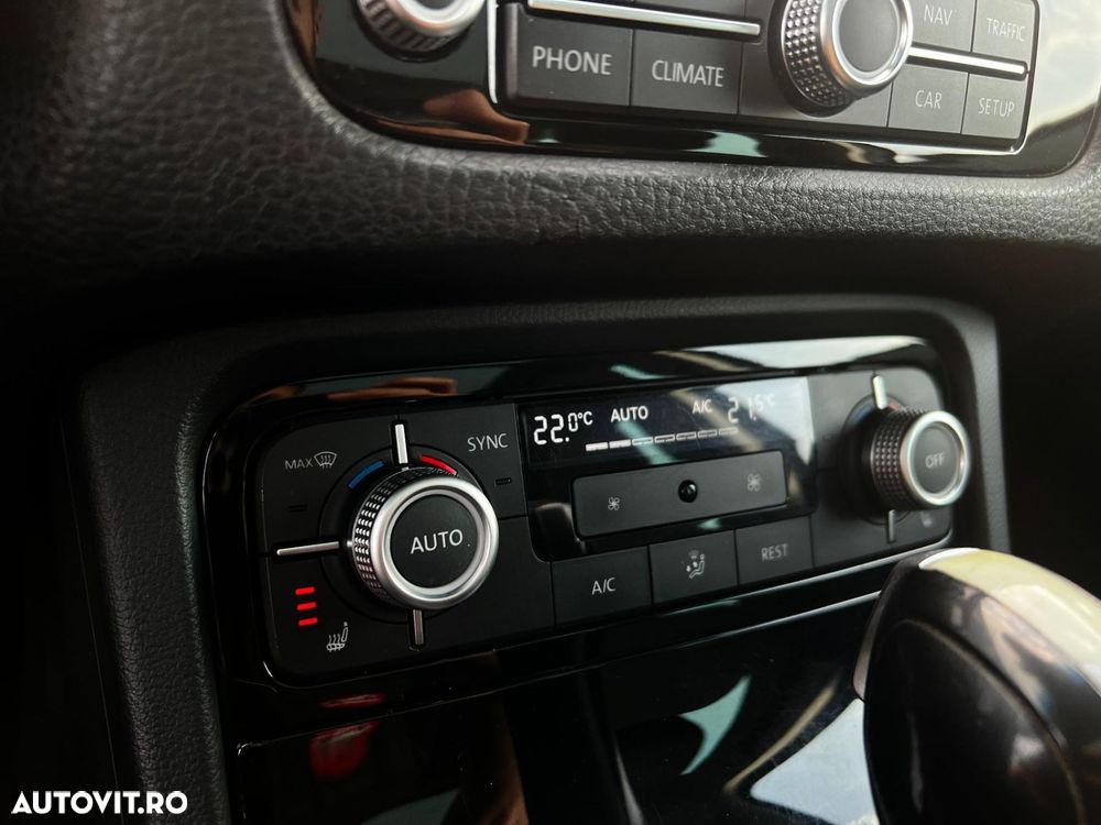 VOLKSWAGEN Touareg 2015 — imagine 36