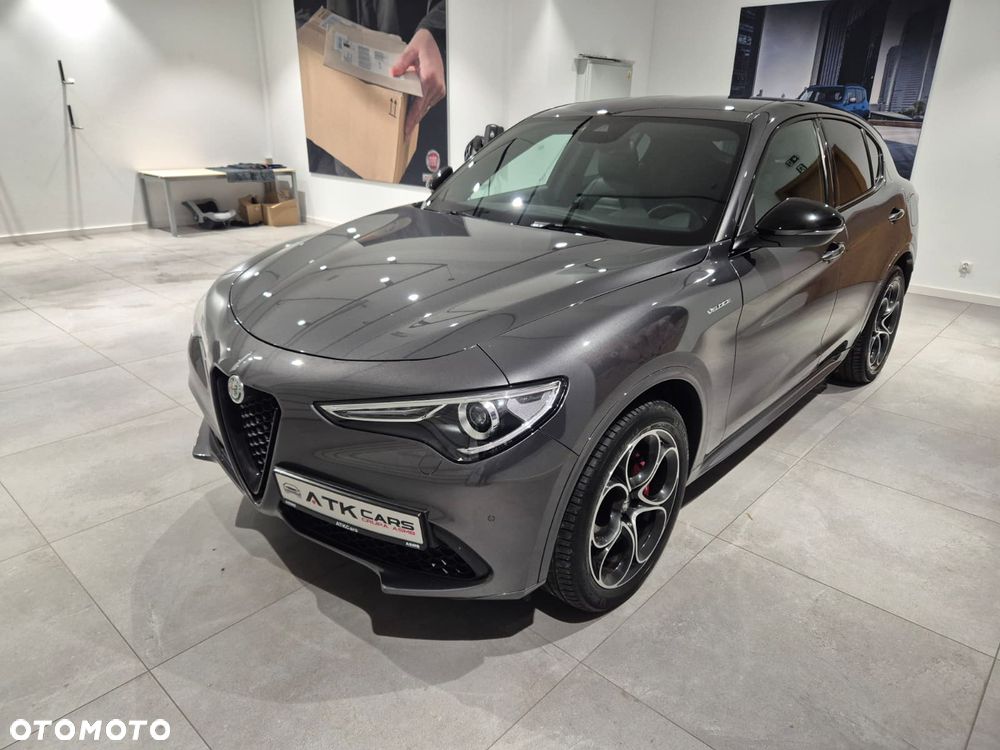 Alfa Romeo Stelvio 2.0 Turbo Veloce Q4 - 1