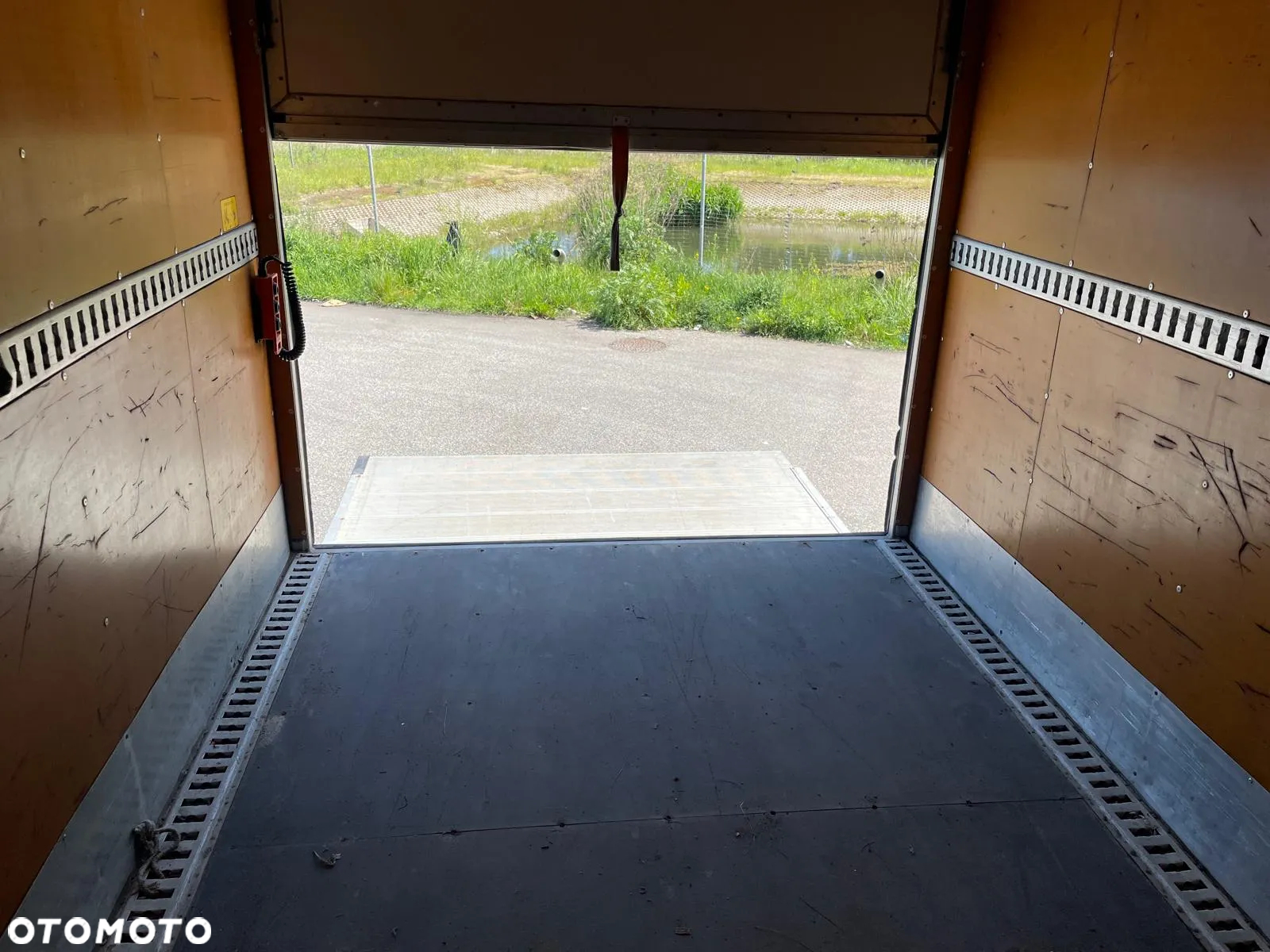 Volkswagen CRAFTER - 21