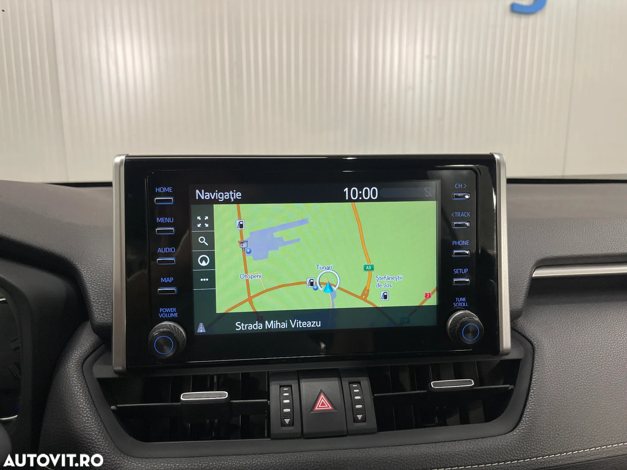 Toyota RAV4 - 14