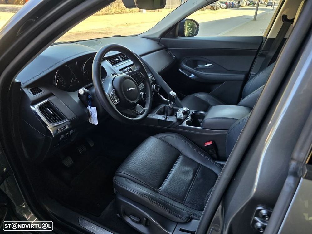 Jaguar E-Pace 2.0 i4D R-Dynamic S - 11