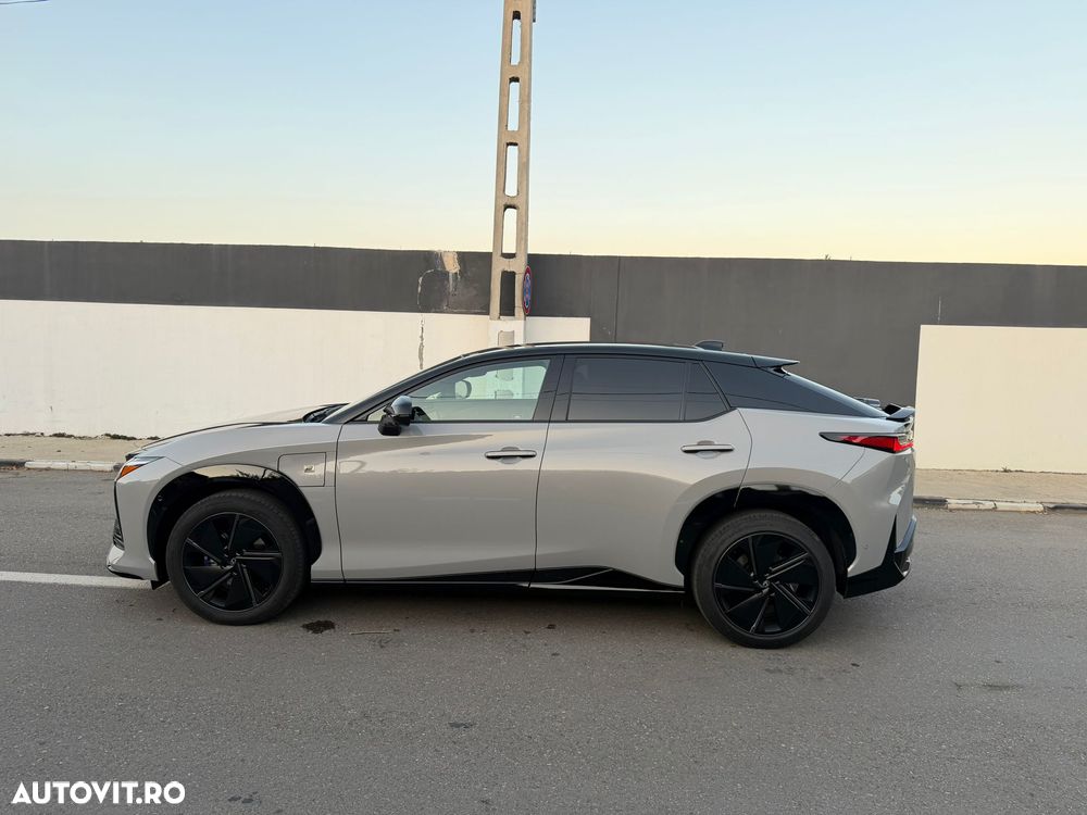 Lexus RZ 550e DIRECT 4 F Sport - 7