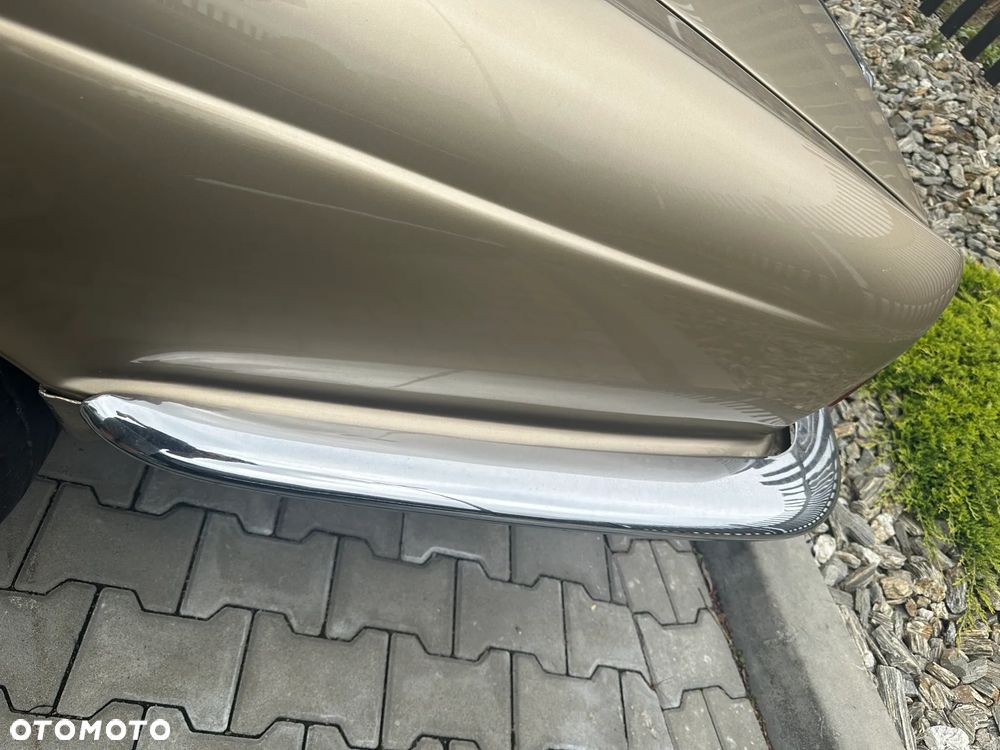 Jaguar XJ - 36