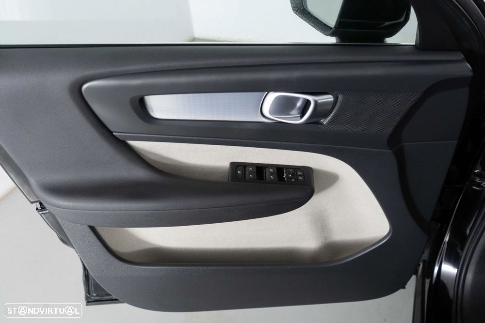 Volvo XC 40 1.5 T5 PHEV Inscription Expression - 19