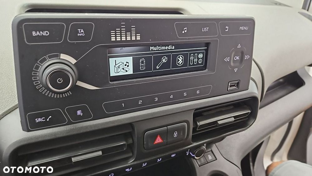 Peugeot Rifter 1.5 BlueHDI Active - 17