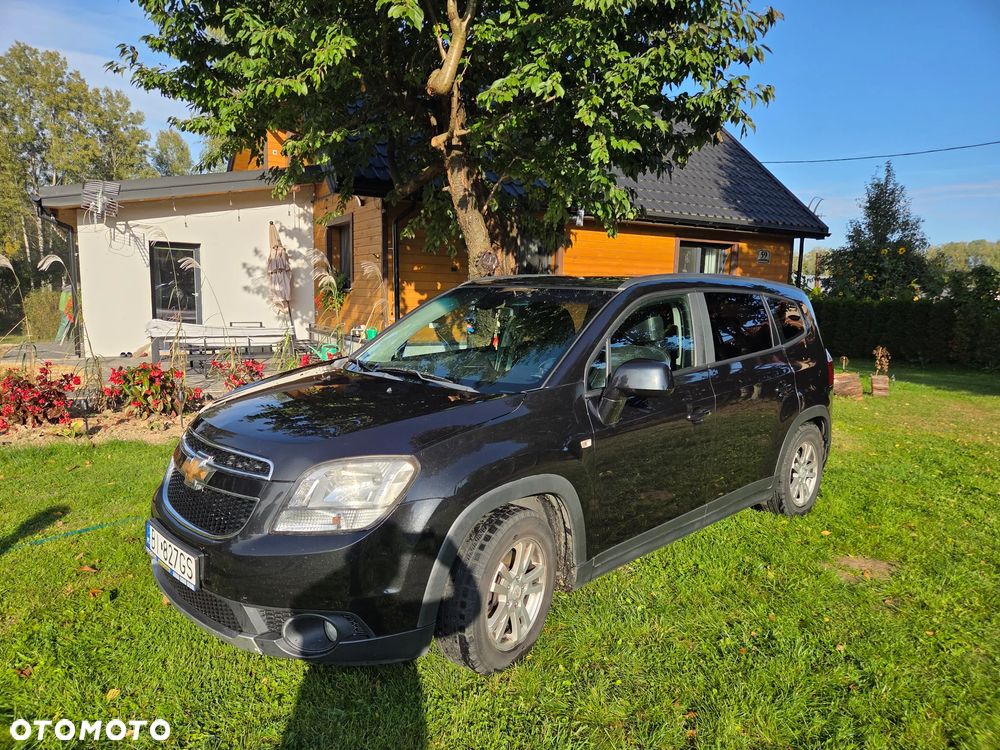 Chevrolet Orlando - 12