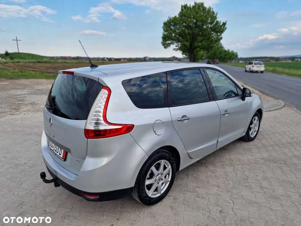 Renault Scenic 1.5dCi TomTom Edition - 10