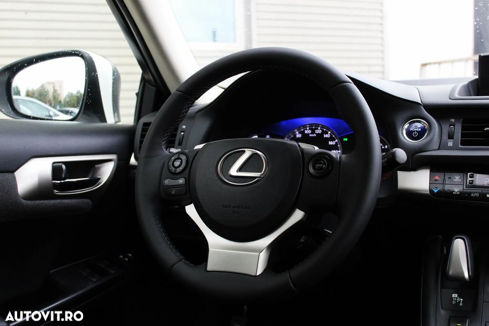 Lexus CT 200h Executive Line - 19