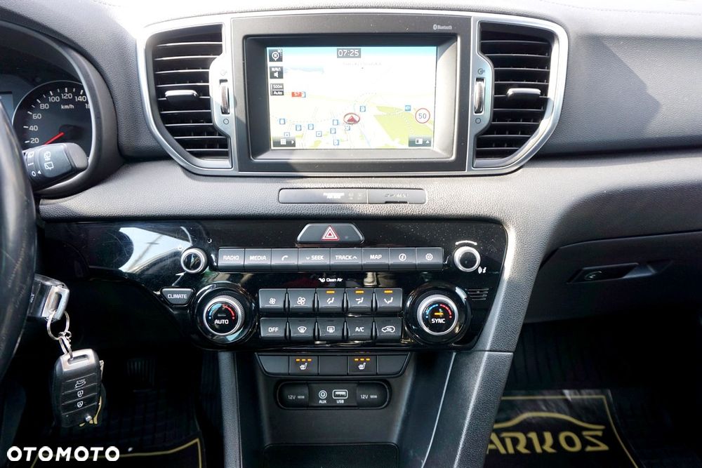Kia Sportage 1.6 GDI 2WD Attract - 32