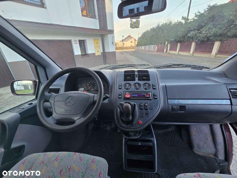 Mercedes-Benz Klasa V - 11