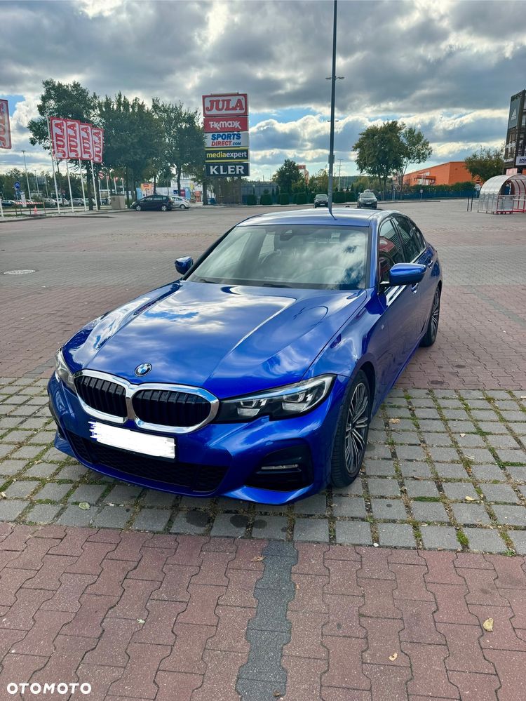 BMW Seria 3 318i M Sport - 12
