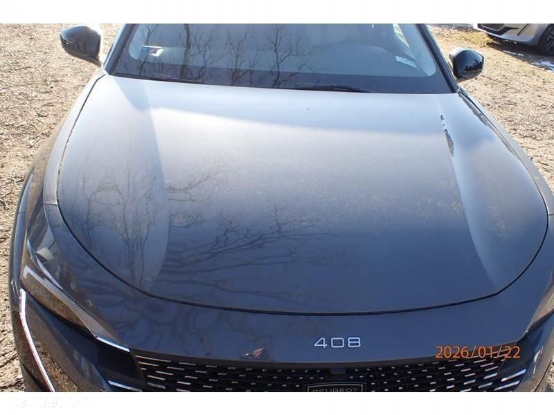 Peugeot 408 - 36