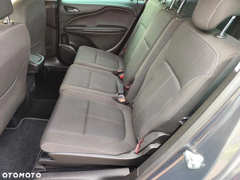 Opel Zafira - 25
