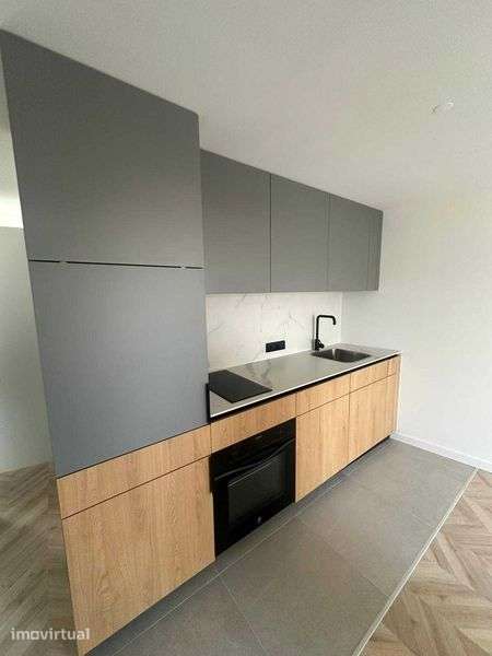 Apartamento T1, Condomínio Fechado em Leiria - Grande imagem: 2/10