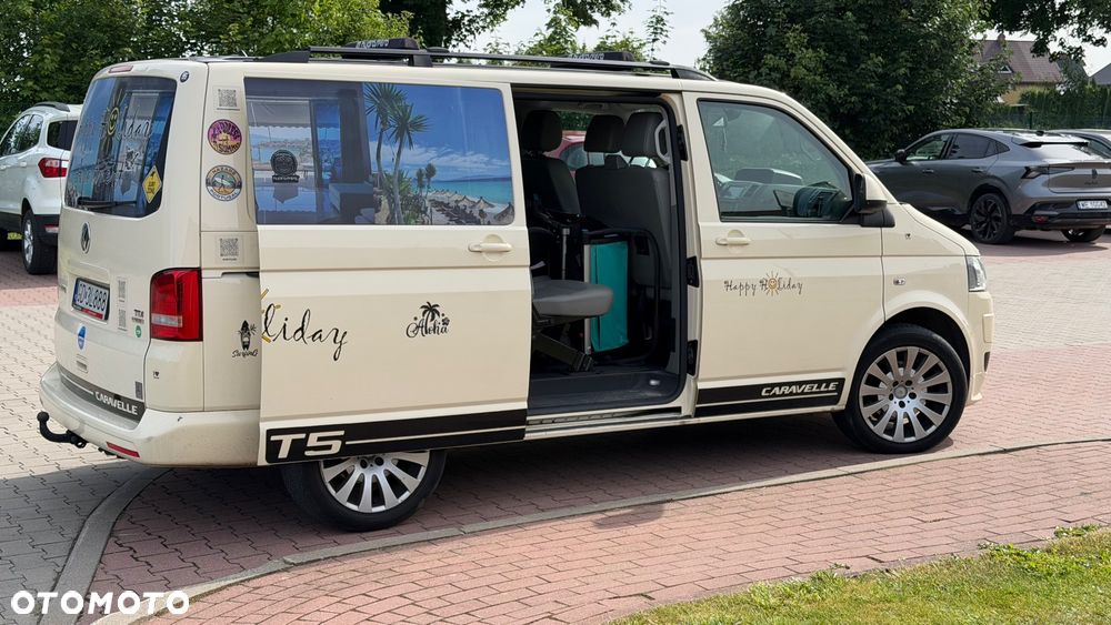 Volkswagen Caravelle - 4