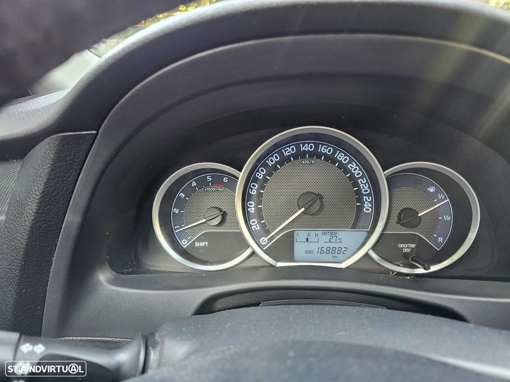 Toyota Auris 1.4 D-4D Comfort+Navi - 12