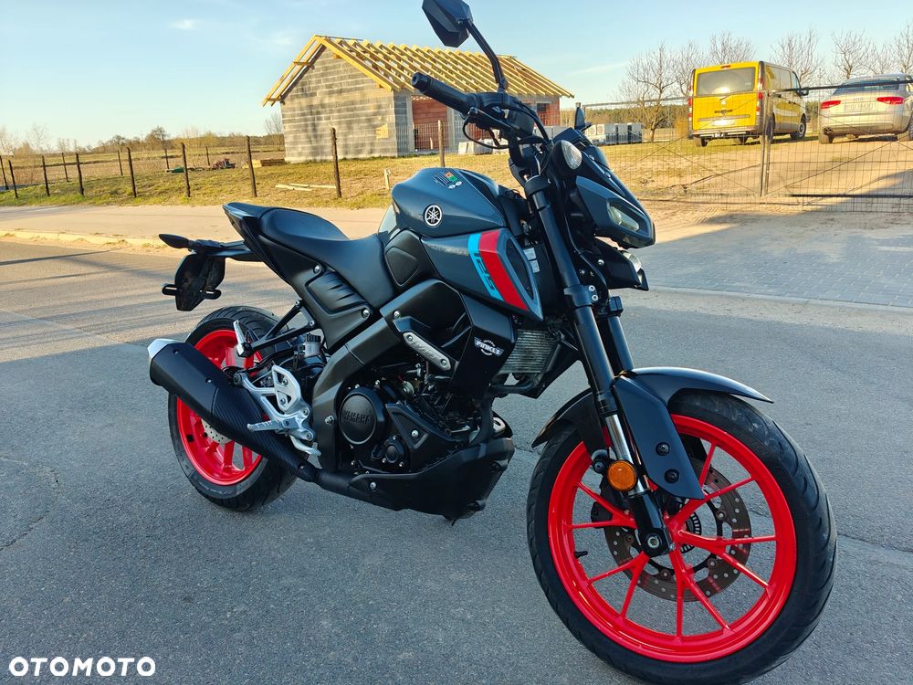 Yamaha MT - 2