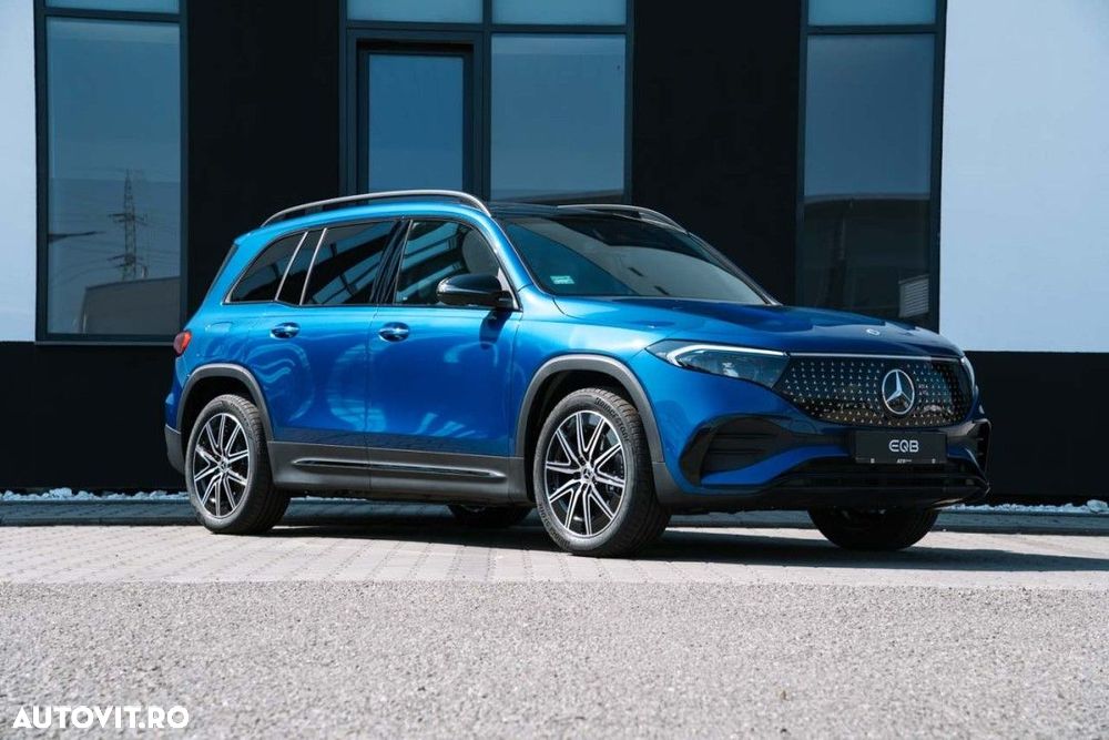 Mercedes-Benz EQB 300 4MATIC - 3