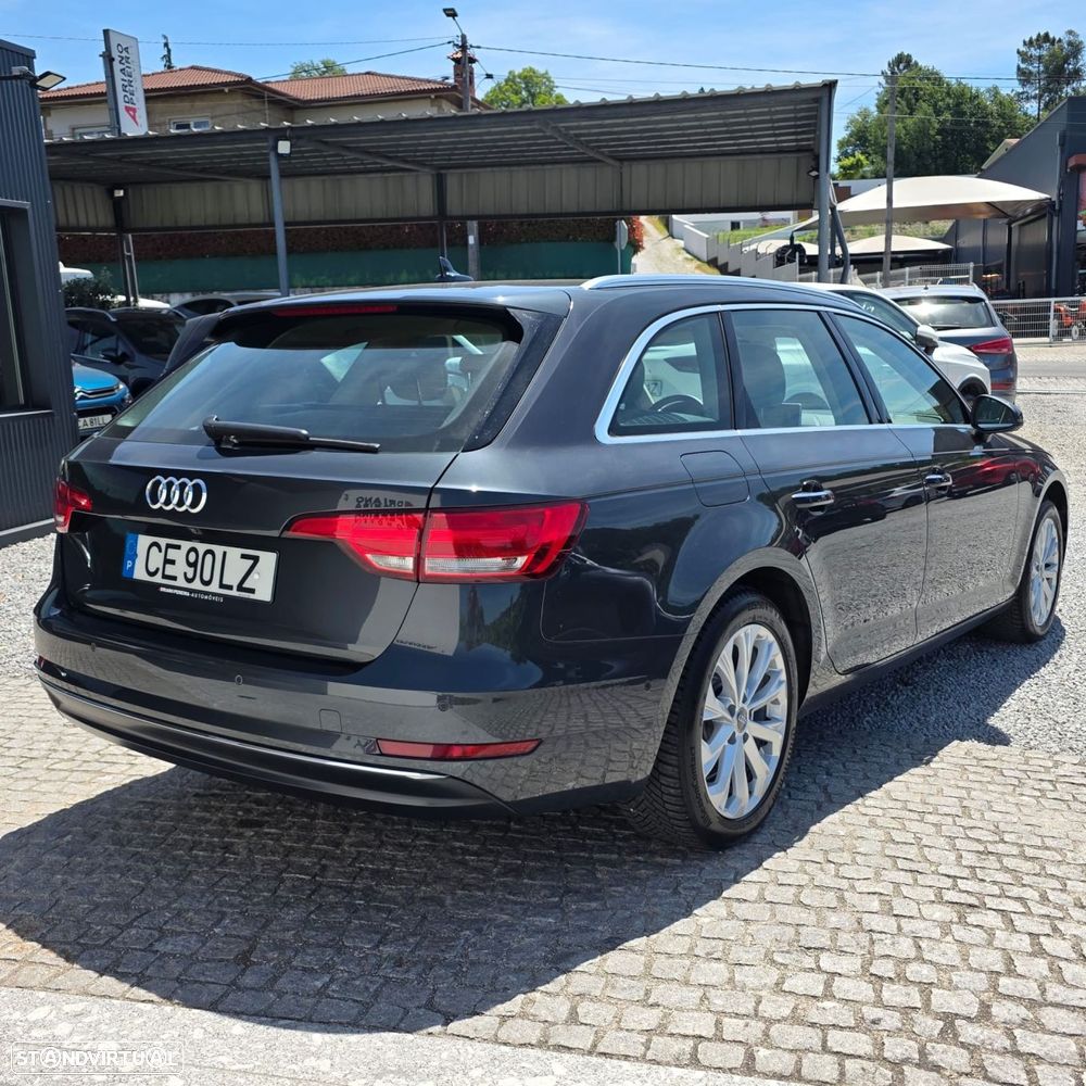 Audi A4 Avant 2.0 TDI Design - 15