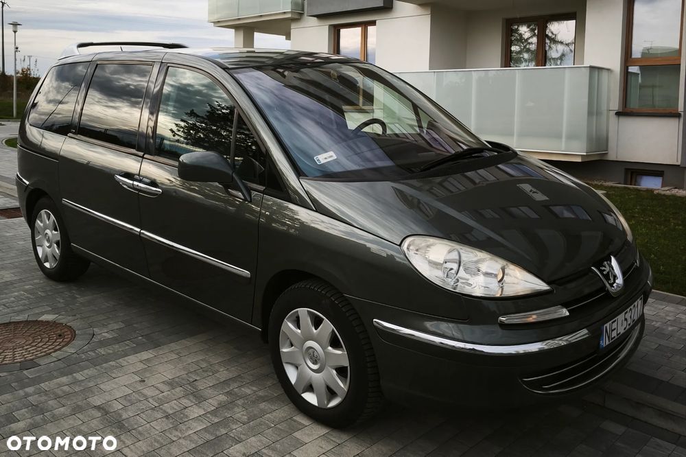 Peugeot 807 - 8