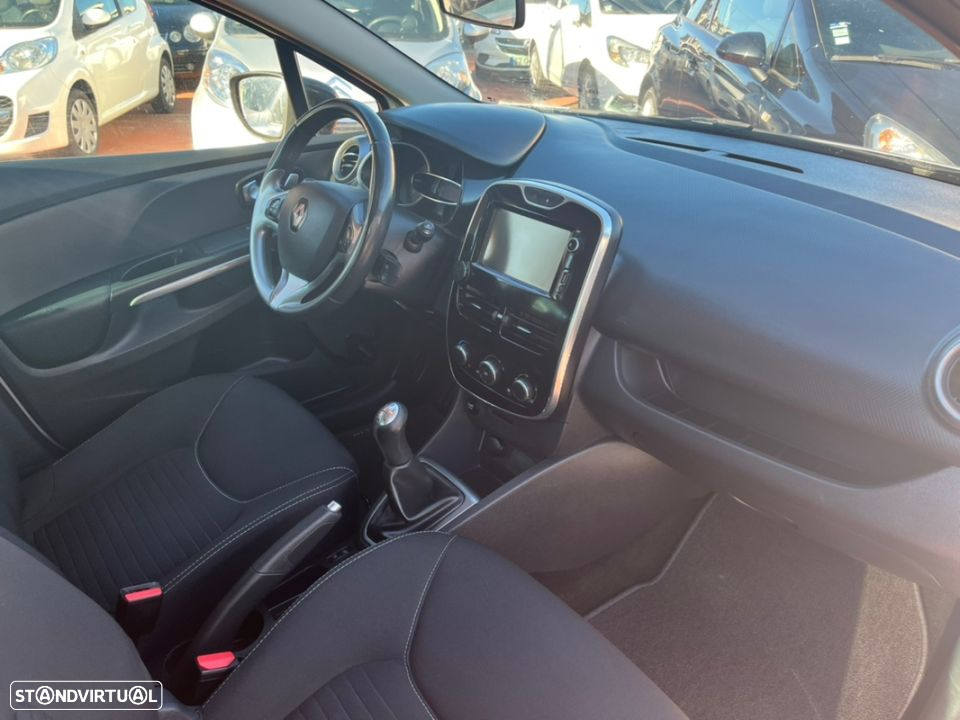 Renault Clio Sport Tourer 1.5 dCi Limited - 8