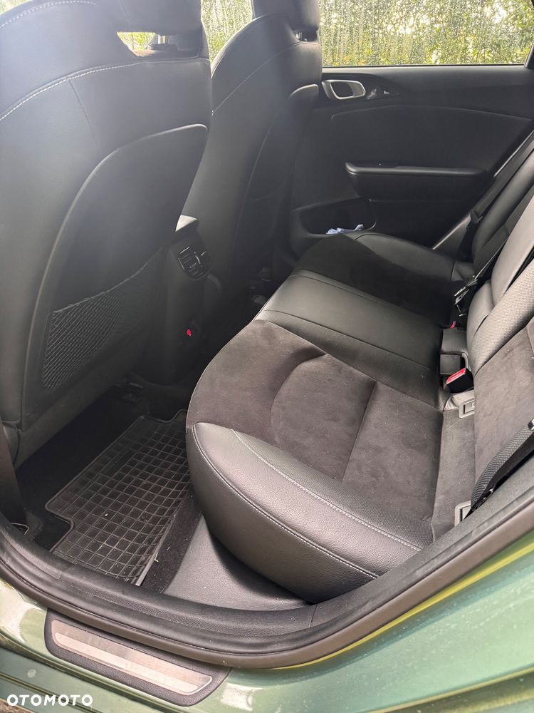 Kia ProCeed 1.5 T-GDI GT Line - 21