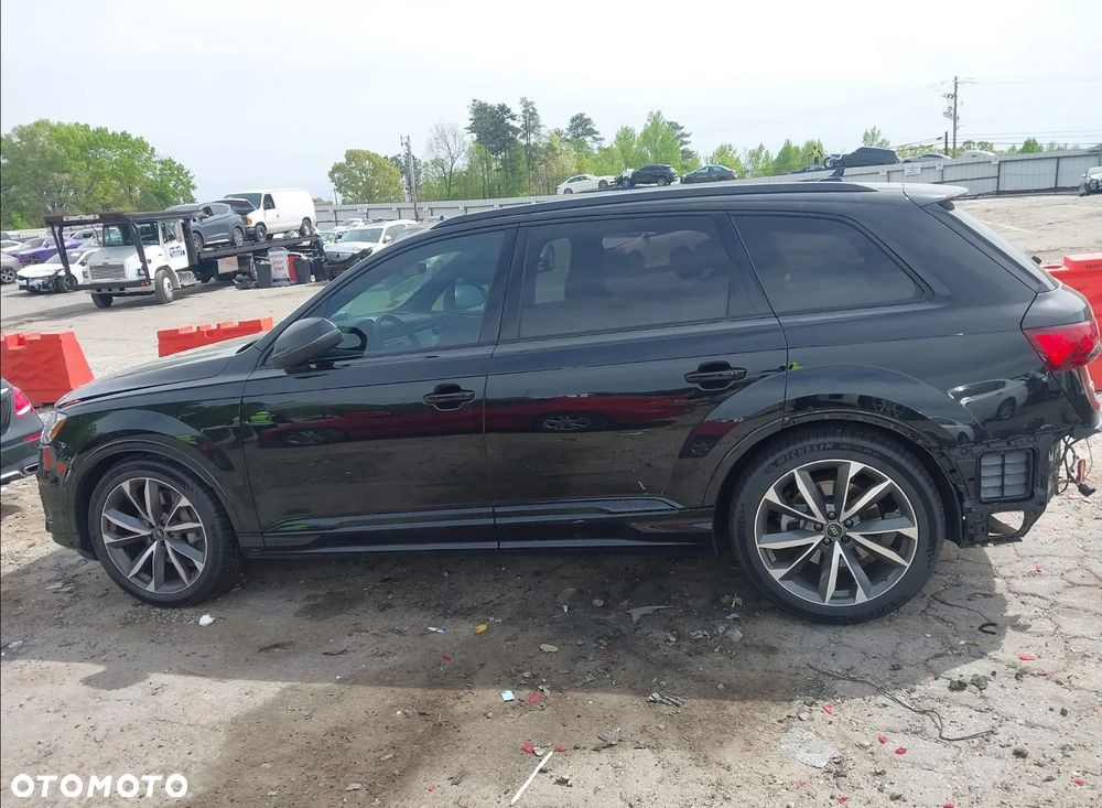 Audi Q7 3.0 TFSI Quattro Tiptronic - 4