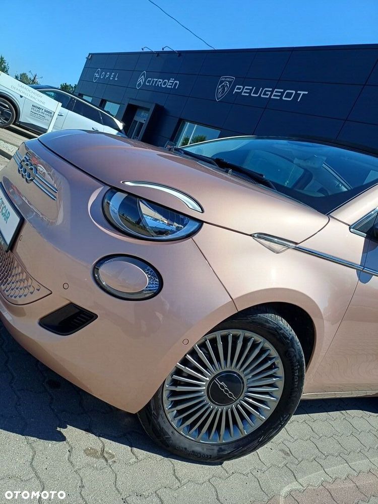 Fiat 500e - 13