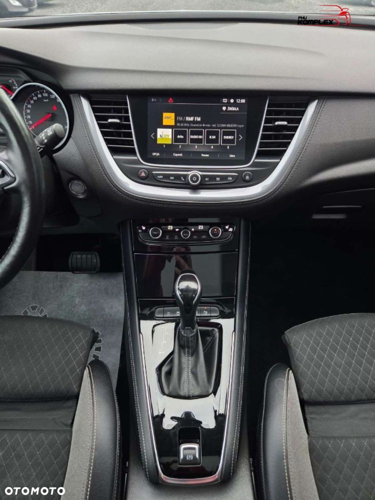 Opel Grandland X - 15