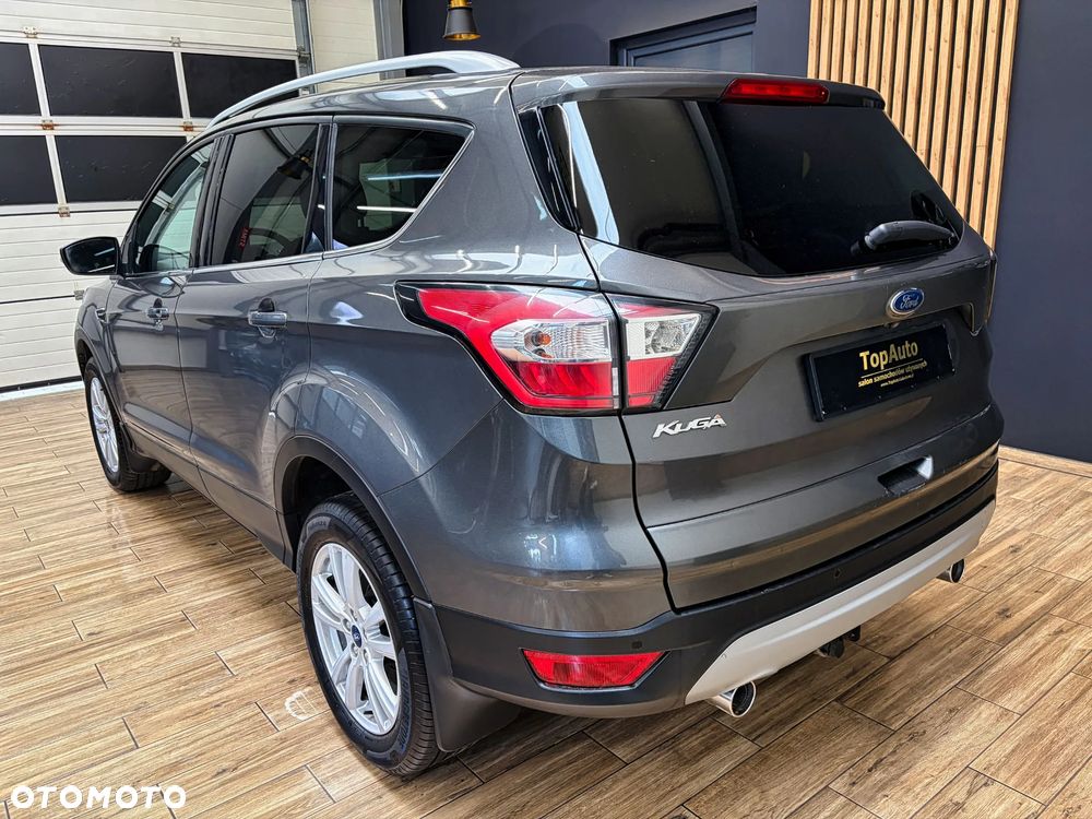 Ford Kuga 2.0 TDCi 2x4 Titanium - 9