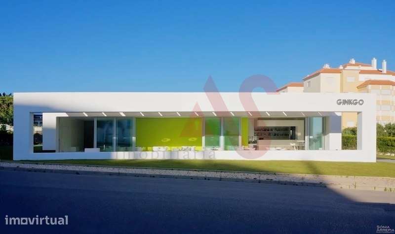 Bar de Luxo com Campo de Ténis na Praia da Rocha em Portimão - Grande imagem: 3/18