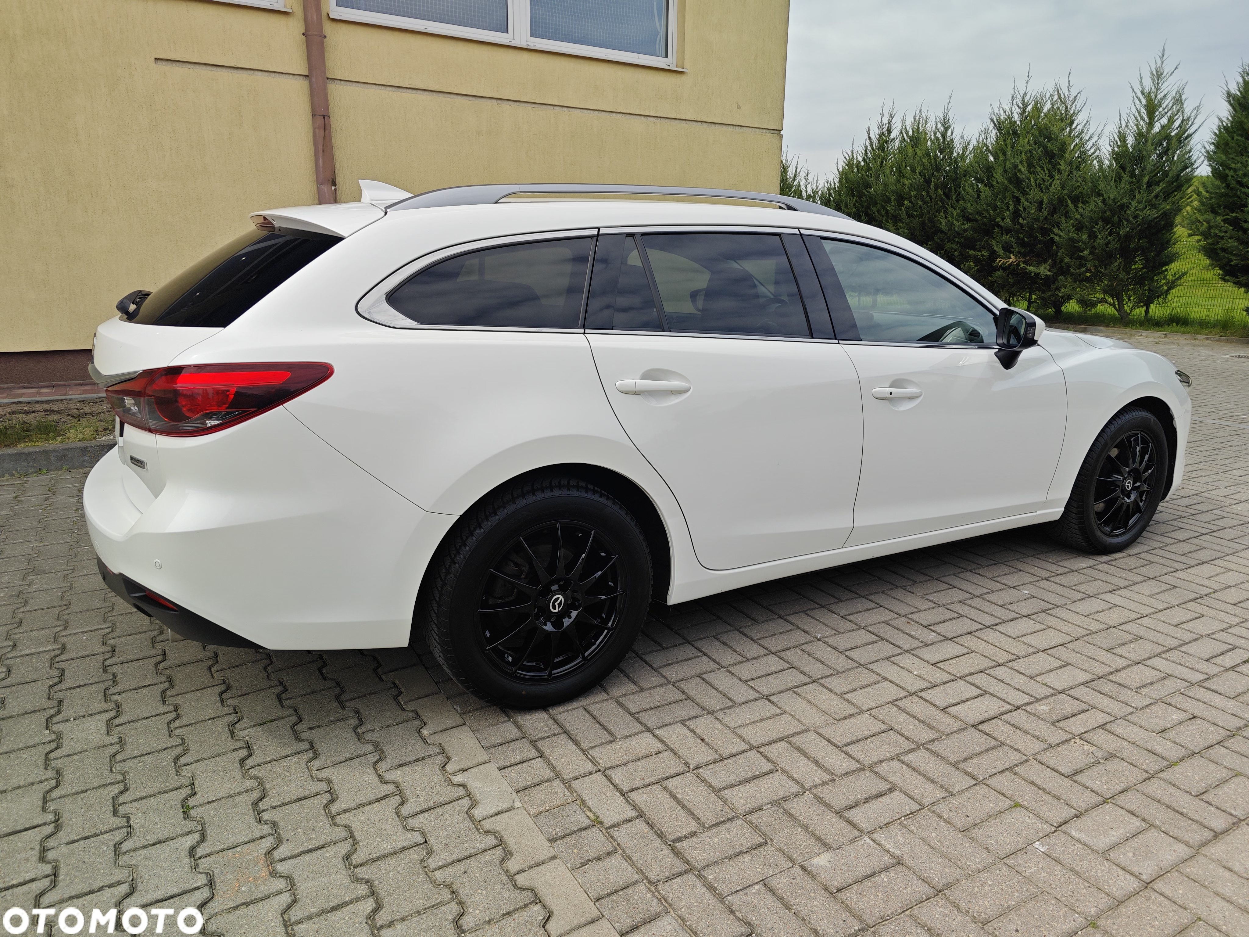 Mazda 6 - 12
