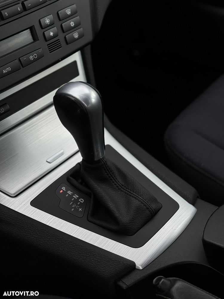 BMW X3 xDrive20d Aut. - 28