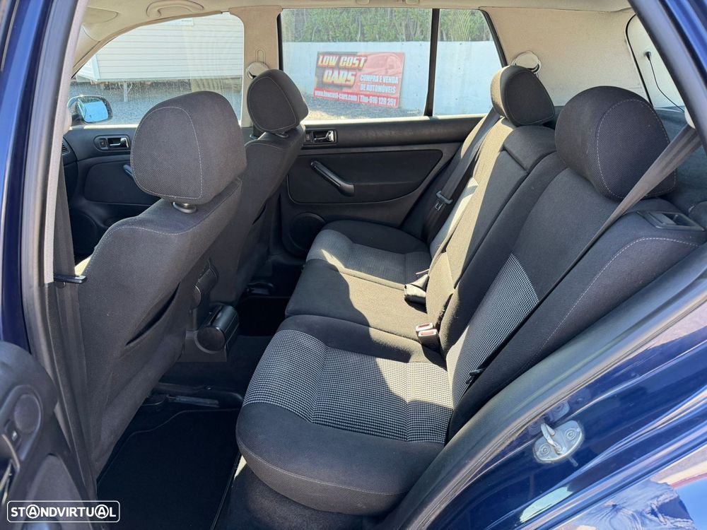 VW Golf 1.9 TDi Highline - 7