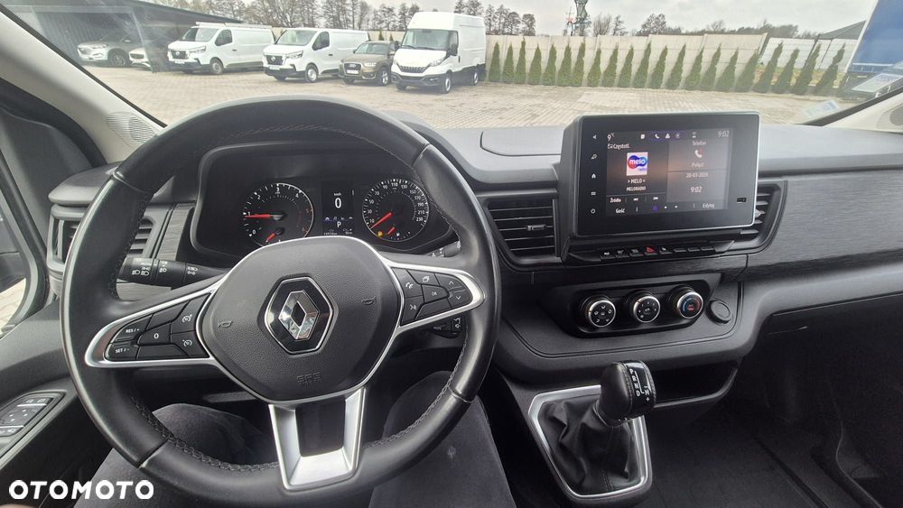 Renault Trafic - 15