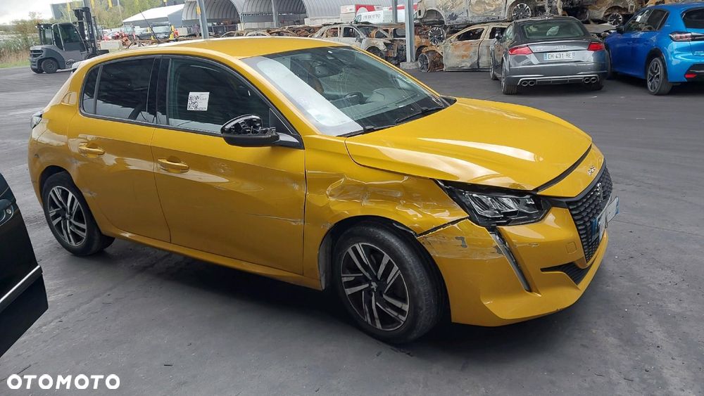 Peugeot 208 PureTech 100 Allure Pack - 2