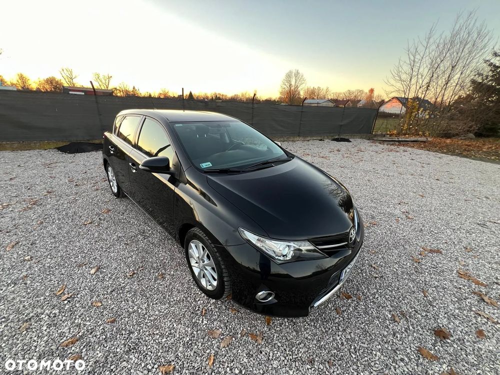 Toyota Auris 1.6 Dynamic - 36