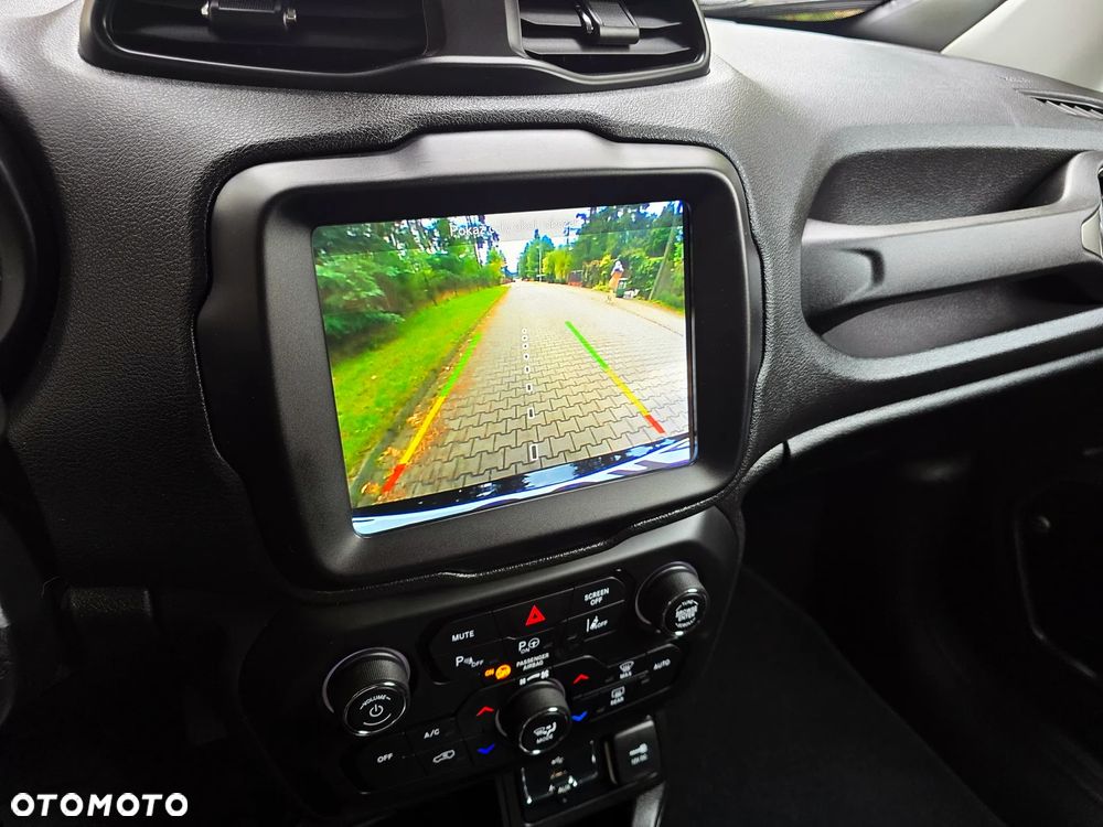 Jeep Renegade 1.4 MultiAir Limited - 13