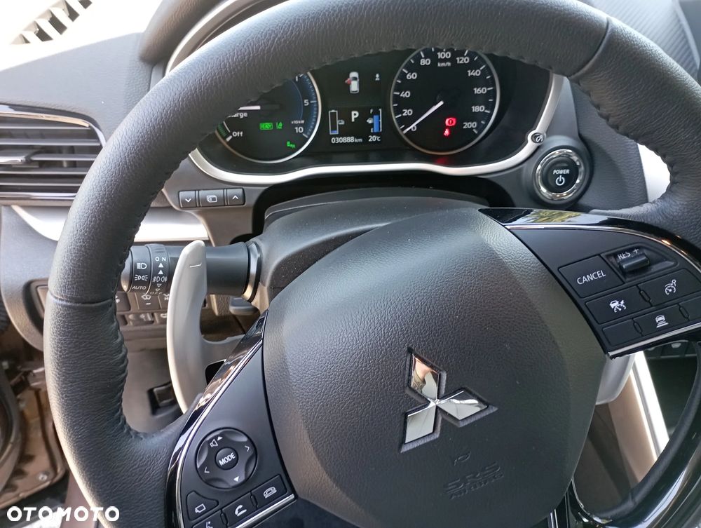 Mitsubishi Eclipse Cross 2.4 PHEV Instyle Plus - 13