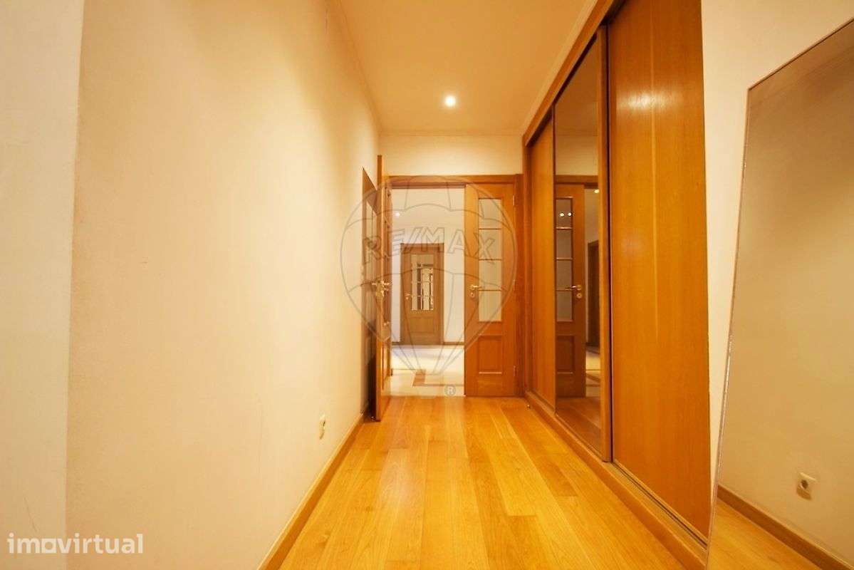 Apartamento T4 para venda - Grande imagem: 4/34