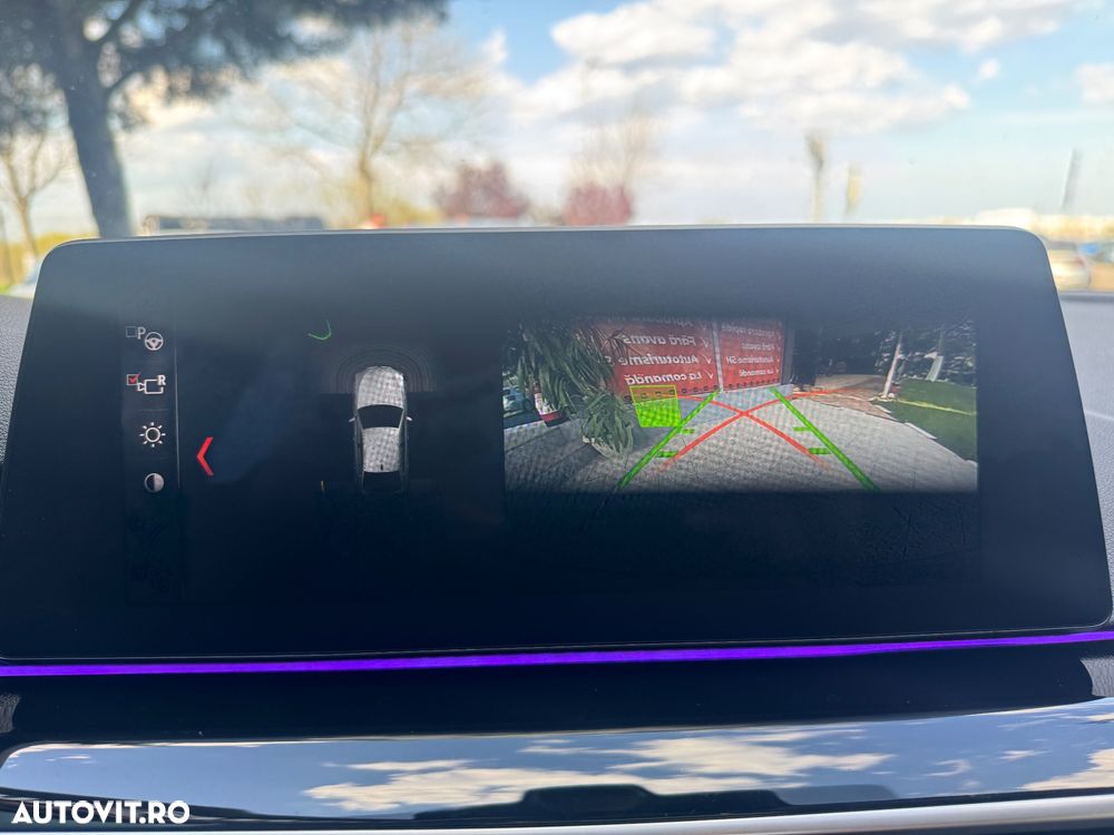 BMW Seria 5 520d Aut. - 13