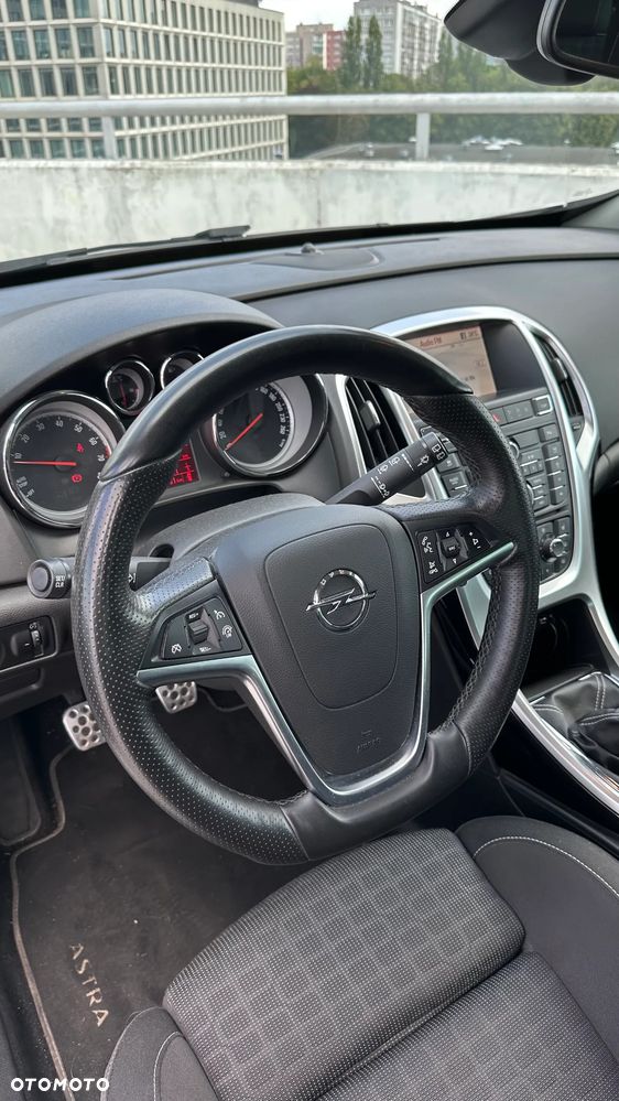 Opel Astra - 11